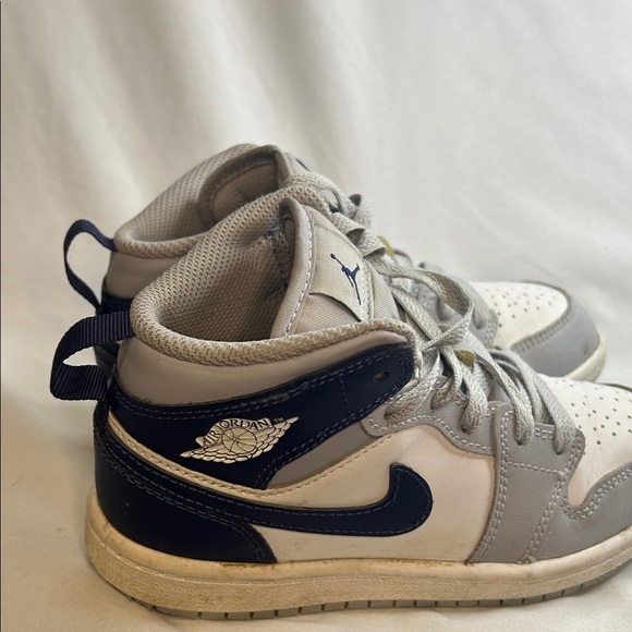 Nike Jordan 1 Mid shoes in the "Cement Grey/White-True Blue" size 13c - Picture 6 of 7